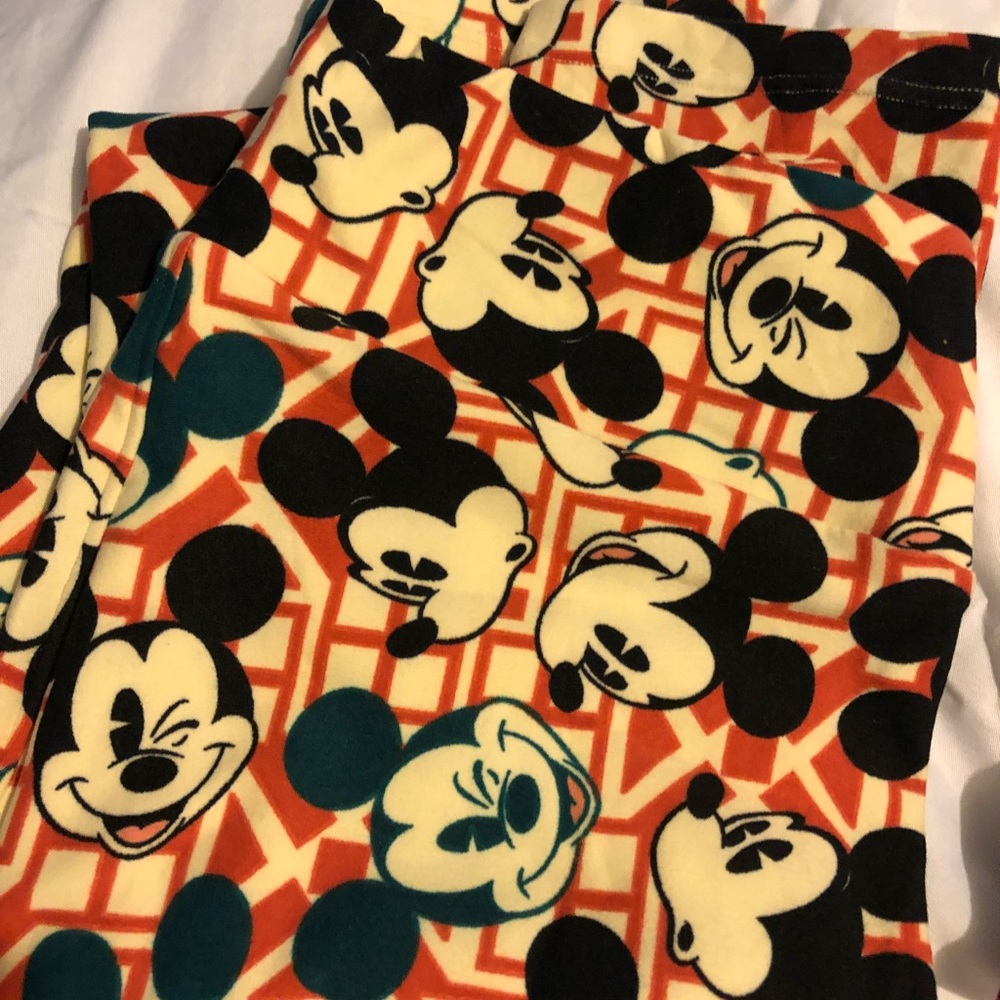 Disney leggings